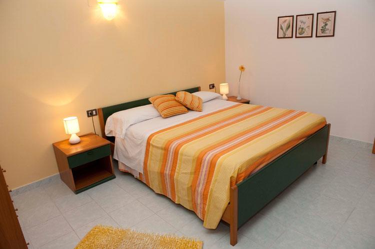 Hotel Residence Da Carmelo Palinuro Exteriör bild